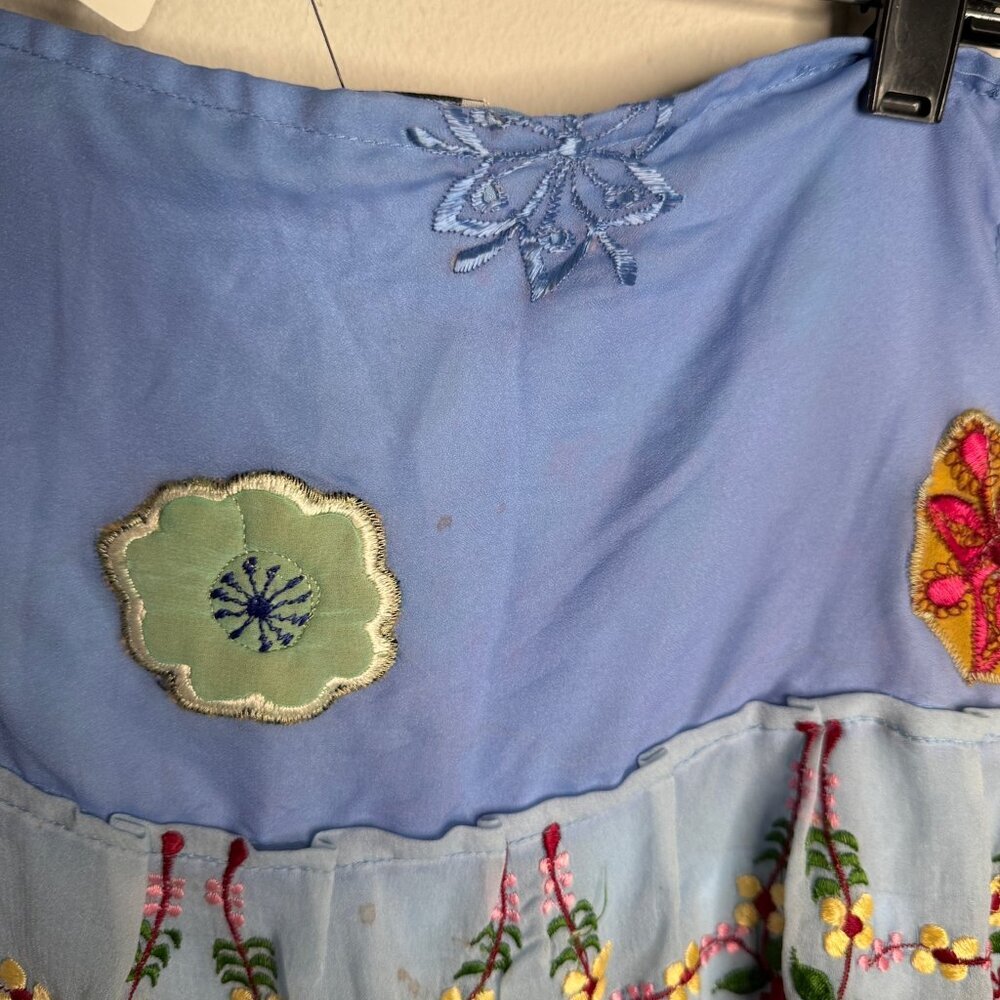 Juliet Dunn Women's Blue Colorful Floral Embroidered Tiered Skirt - Picture 3 of 5